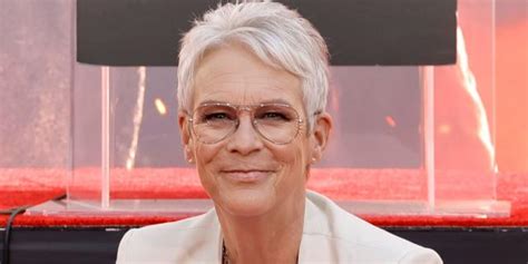 jami lee curtis nude|Jamie Lee Curtis, 63, Poses Nude and in a Bathing Suit in NYT。